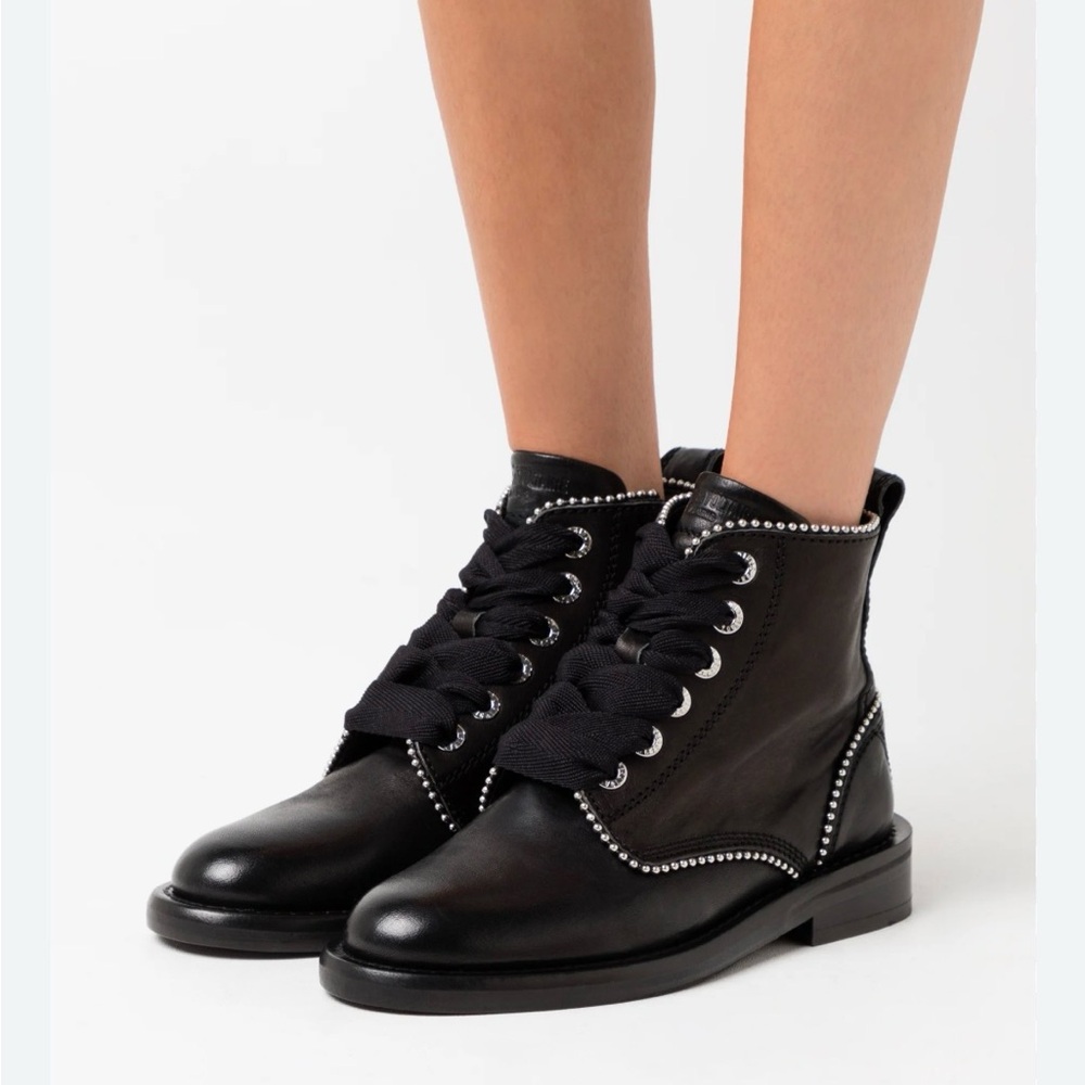 New Zadig & Voltaire || Laureen Roma Bootie Studded Combat
Ankle Moto Black 36